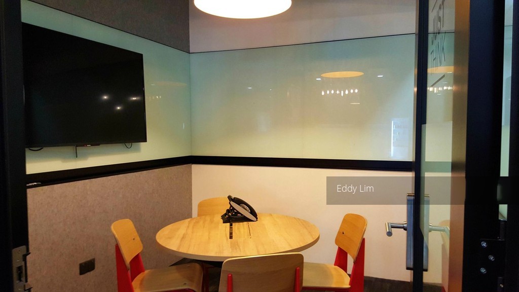 PARAKOU BUILDING (D1), Office #109550152